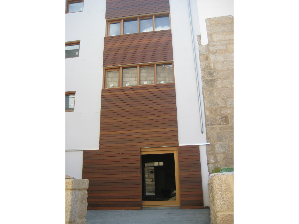 Edificio-Abeleira-Menendez-13-15-Vigo-1-1024x768